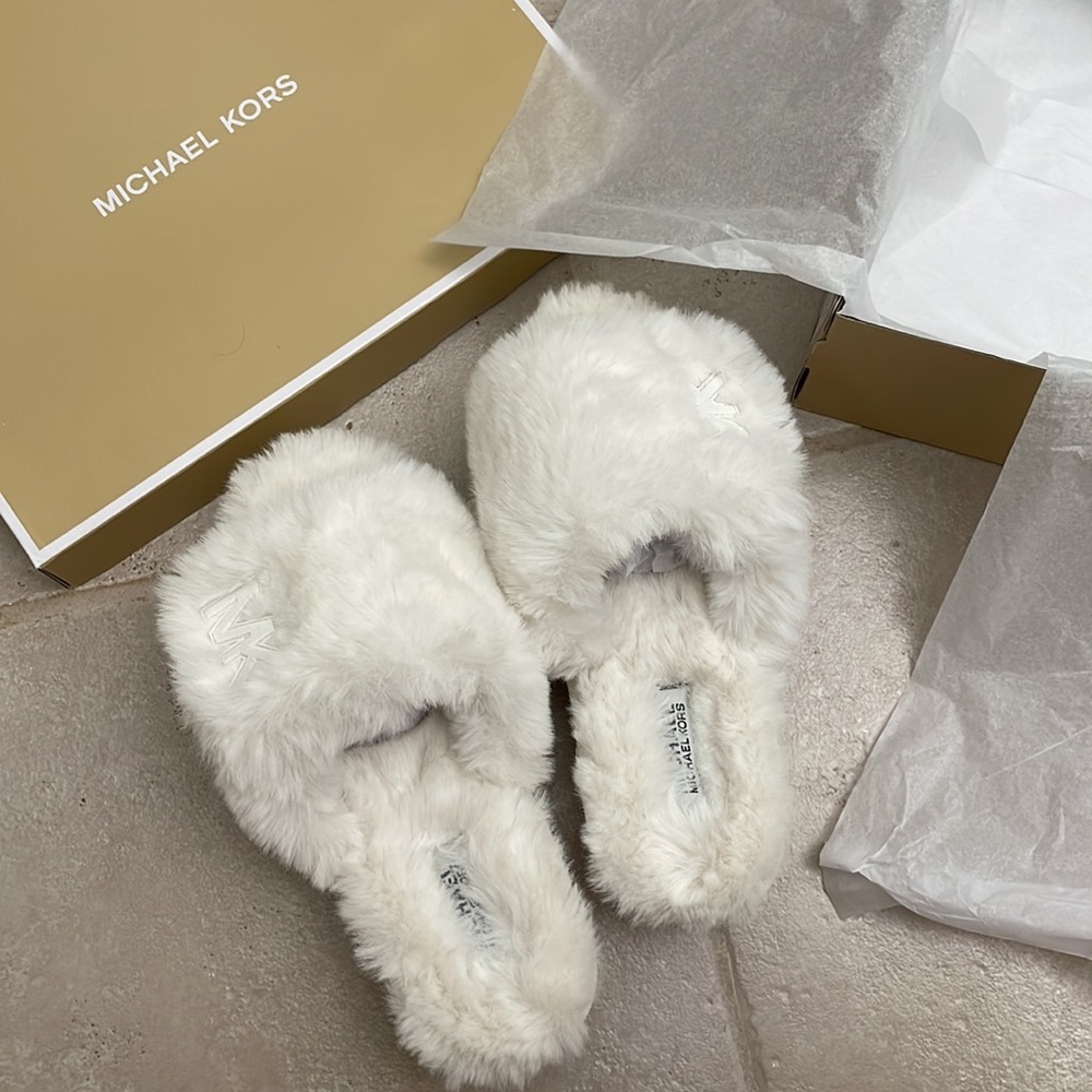 Michael Kors Platform Slides - Picture 6 of 9